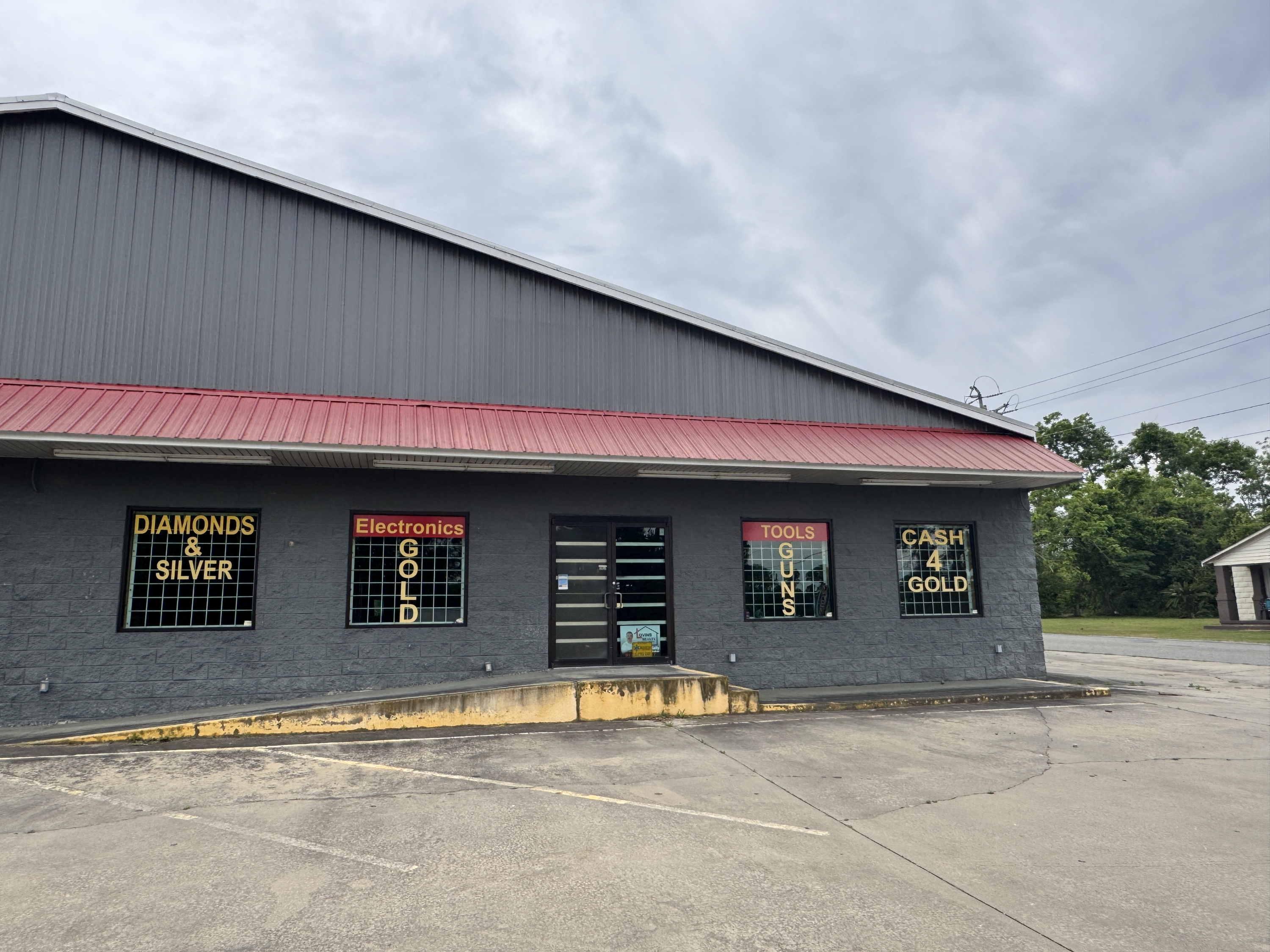 410 North Saint West - B